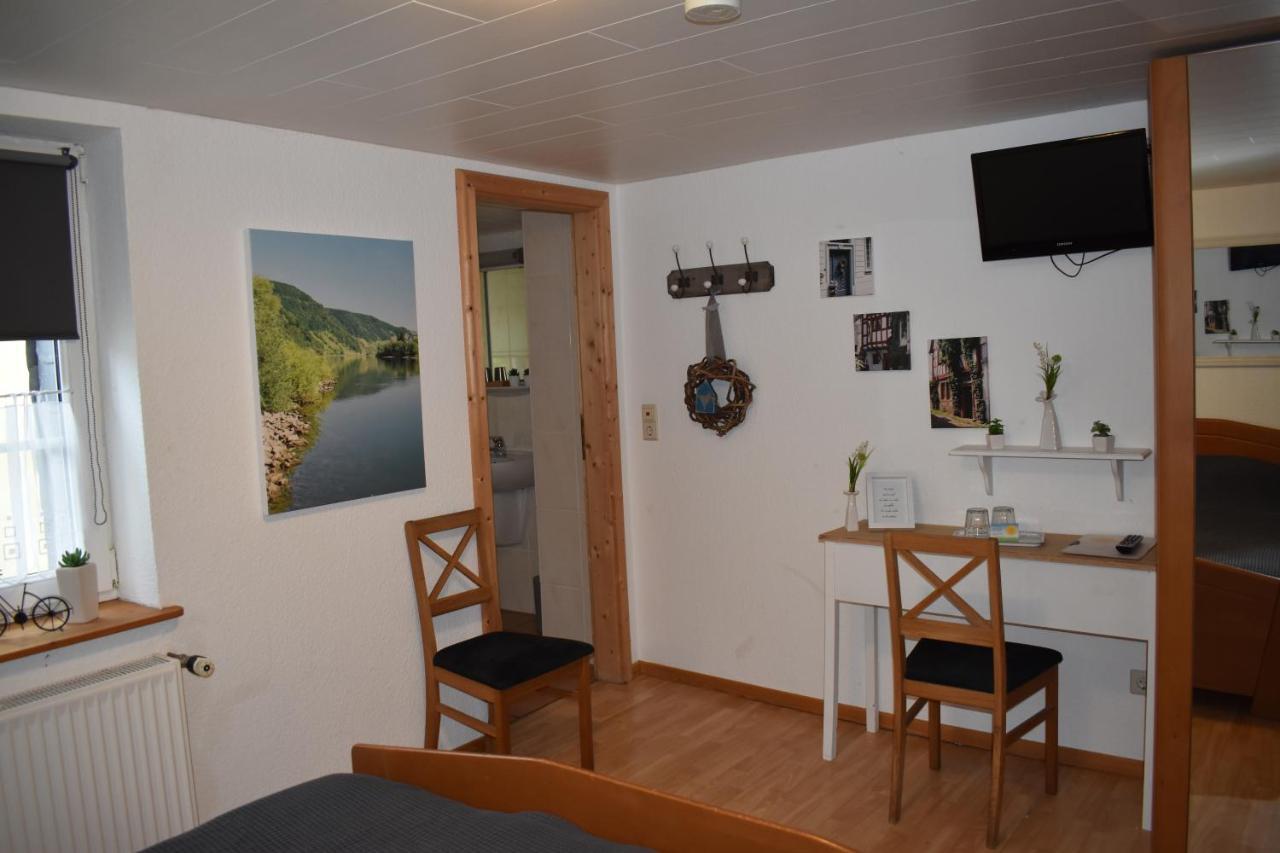 Landgasthof Zur Sonne Enkirch Esterno foto