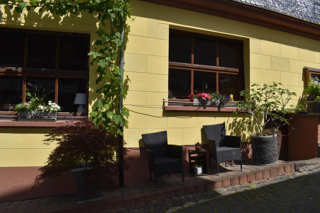 Landgasthof Zur Sonne Enkirch Esterno foto